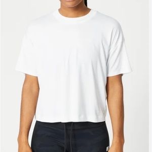 Vuori white energy tee shirt S